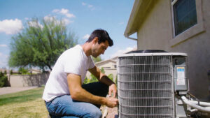 Read more about the article AC Maintenance Tips For Arizona Residents